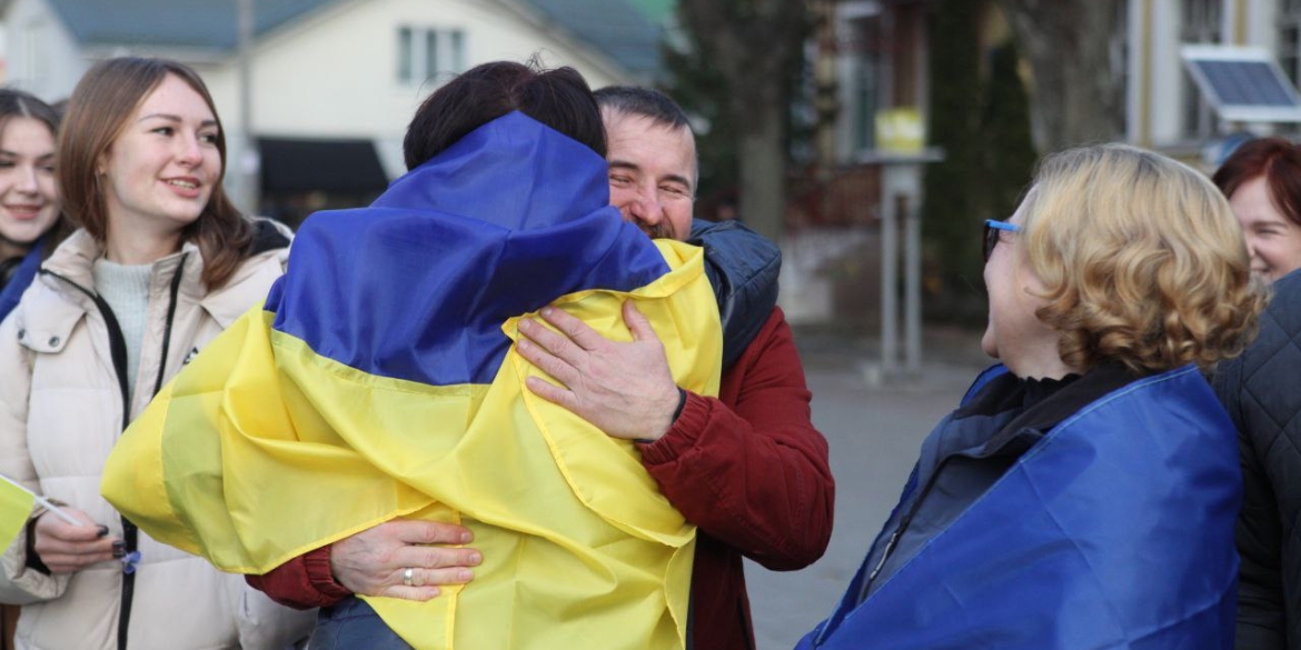 "Херсон – це Україна!": у Вінниці відсвяткували звільнення міста від окупантів