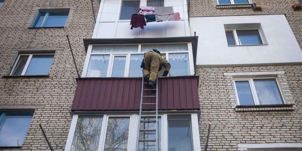 Хвилини зволікання могли стати фатальними на Вінниччині надзвичайники врятували двох жінок