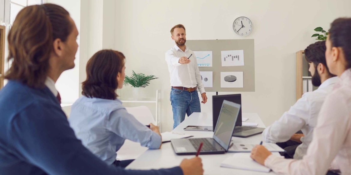 Ключові показники ефективності (KPI) для відділу продажів як встановити та контролювати