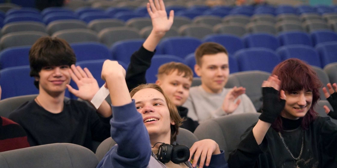 Команди ліцеїв і гімназій Вінниці зібрались на черговий чемпіонат «Що Де Коли»