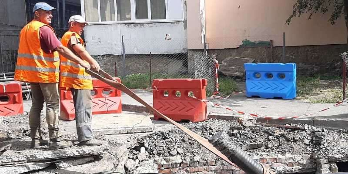 Комунальне підприємство "Вінницяміськтеплоенерго" готується до нового опалювального періоду - на сьогоднішній день виконано понад 97% від запланованих ремонтних робіт. 