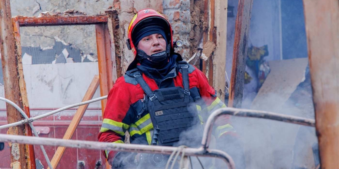 Кров, сльози, прокльони як вінничани відреагували на масштабний обстріл рідного міста