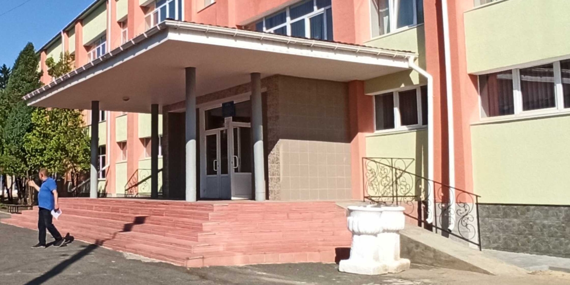 Майно Ямпільського ліцею використовувалося не за призначенням