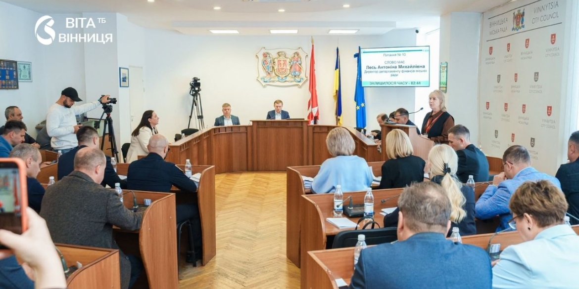 Майже 87 млн грн військовим і укриття для садочка №36 на що депутати Вінниці спрямували кошти на 72-й сесії
