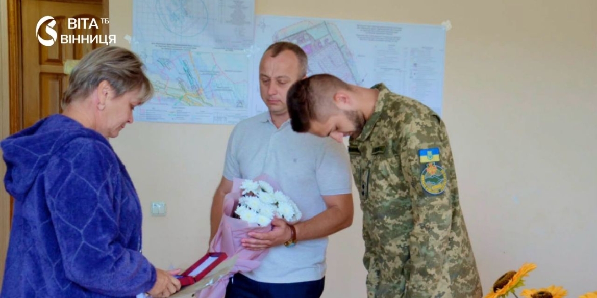 Міністр оборони нагородив посмертно захисника з Ольгопільської громади