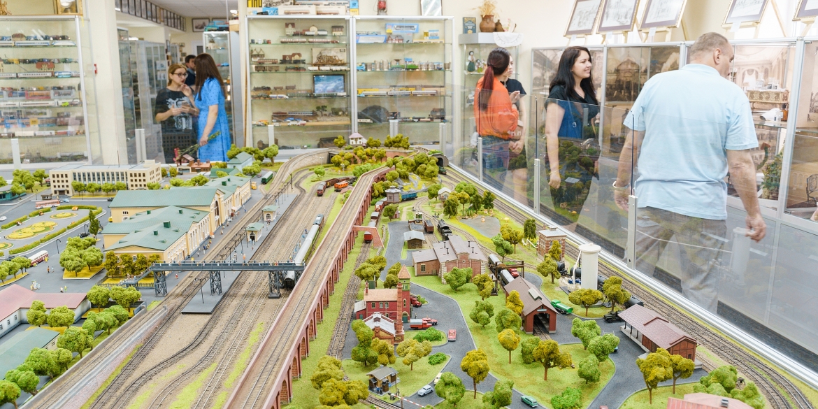 Офіс туризму Вінниці музей моделей транспорту уклали угоду про співпрацю
