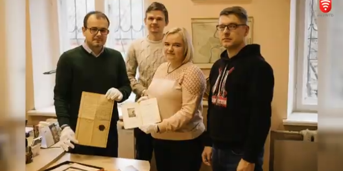 Музей Вінниці отримав історичні документи УНР