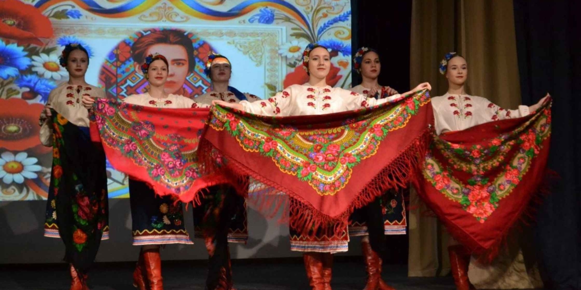 Мистецький захід «Вільні. Сильні. Незламні» організували у Вінниці