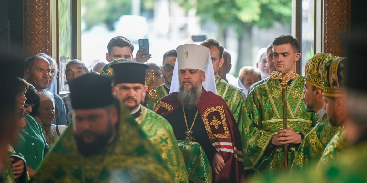 Митрополит Епіфаній очолив Божественну літургію у вінницькому кафедральному соборі 