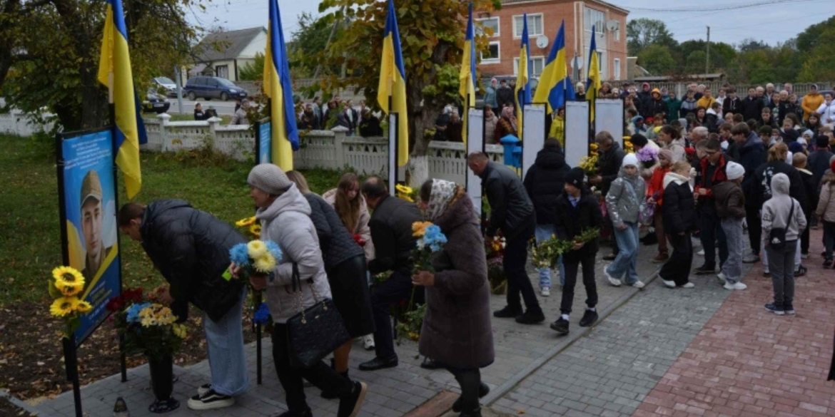 На честь загиблих Героїв Томашпільської громади відкрили ще одну Алею пам’яті