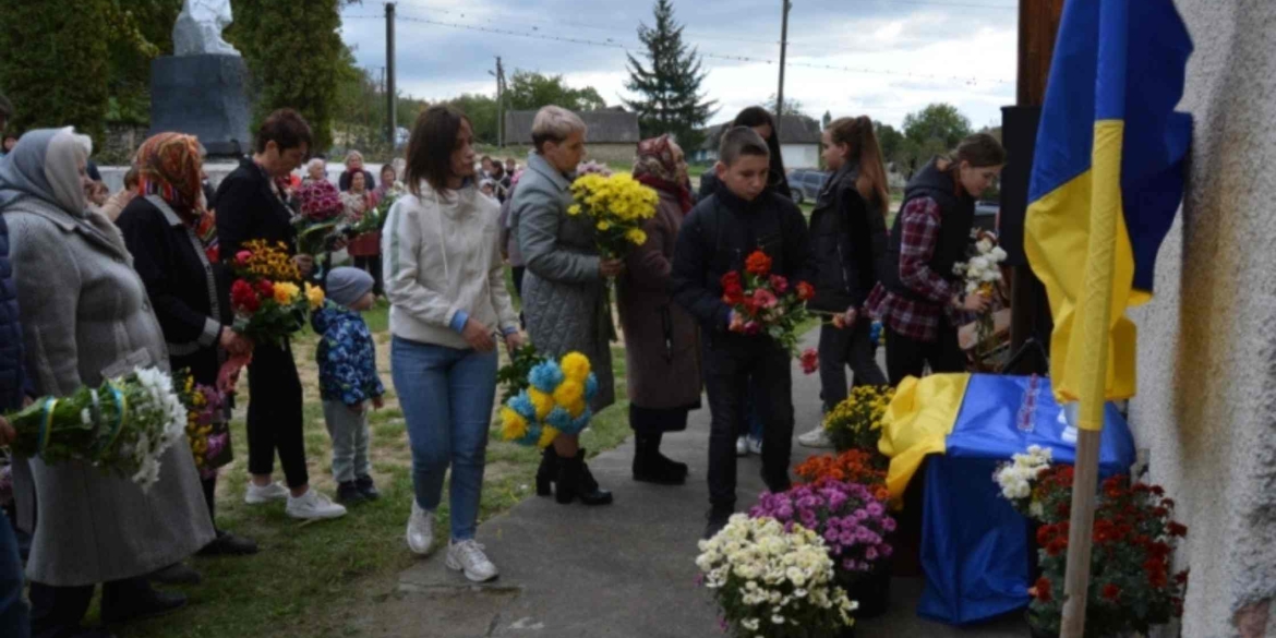 На честь загиблих Захисників у Томашпільській громаді відкрили пам'ятні дошки