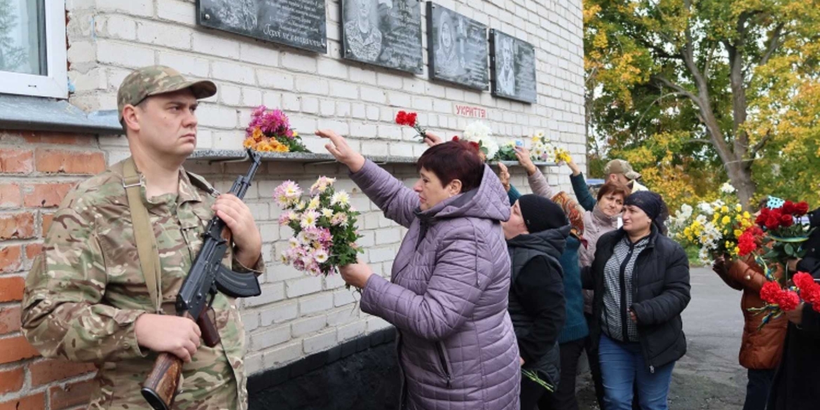 На Калинівщині відкрили меморіальні дошки в пам’ять про загиблих захисників