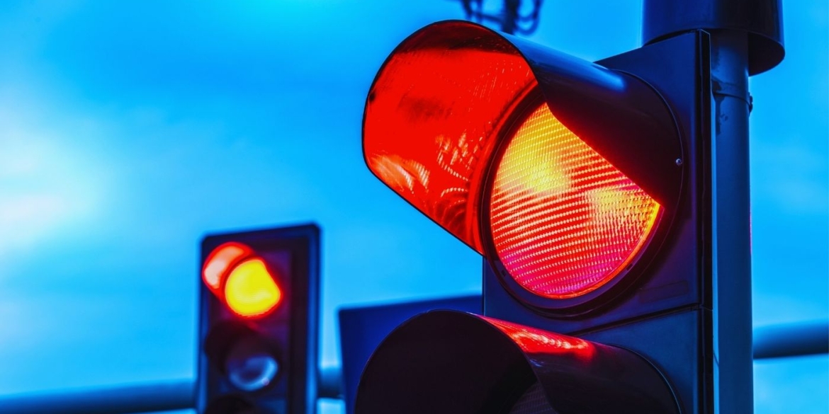 На площі Перемоги у Вінниці не працює світлофор триває аварійний ремонт