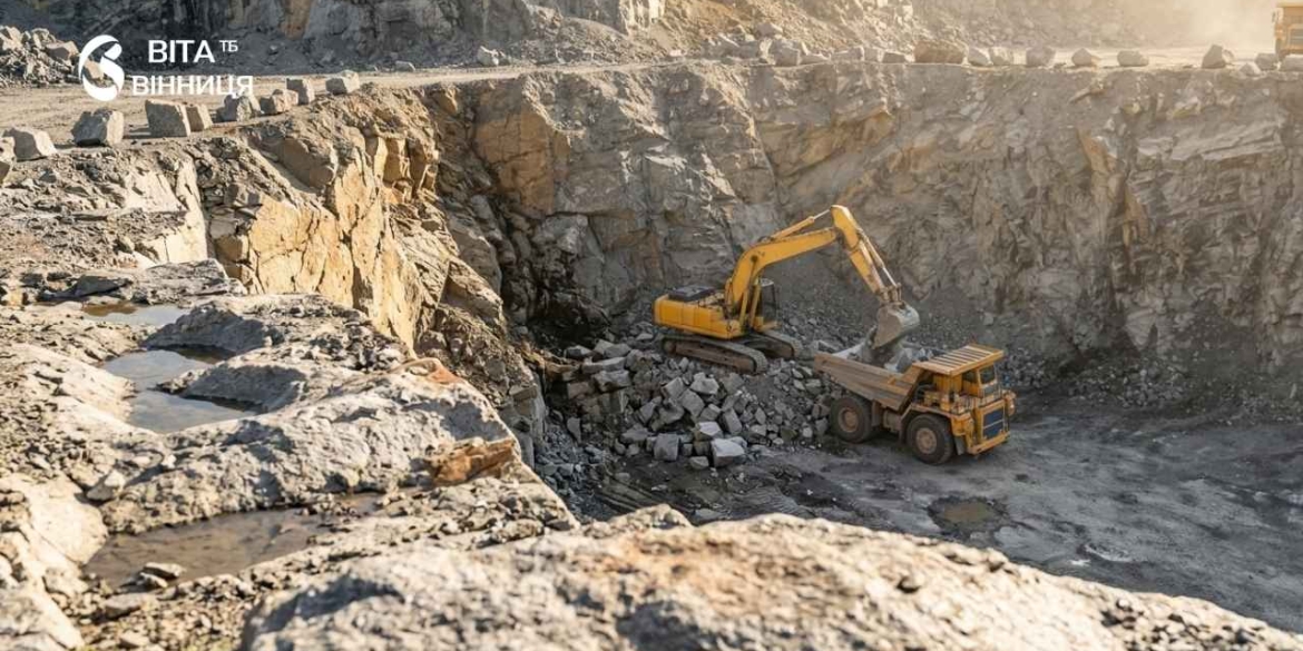 На Писарівському родовищі гранітів лунатимуть вибухи, вінничан закликають зберігати спокій