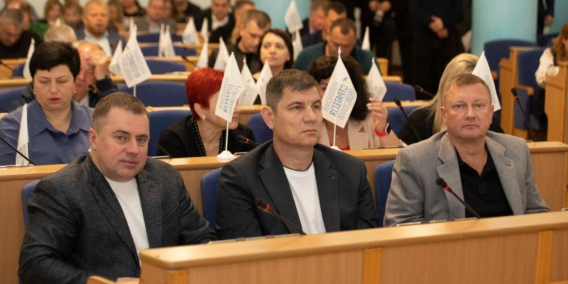 На сесії Вінницької облради турбувались про обороноздатність, розвиток інвестування, збереження природного фонду