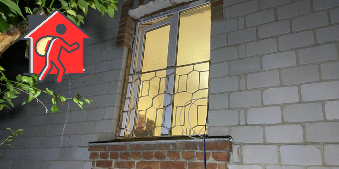 На Вінниччині рецидивіст обікрав сусідку - заліз у вікно та виніс гроші