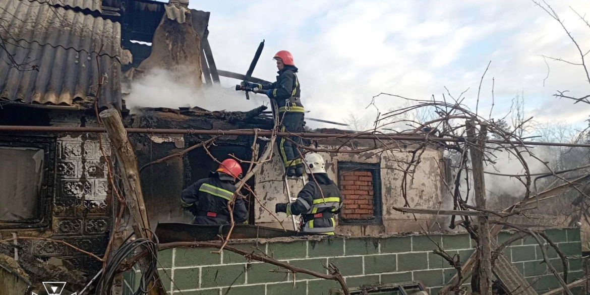 На Вінниччині рятувальники загасили три пожежі в житлових будинках