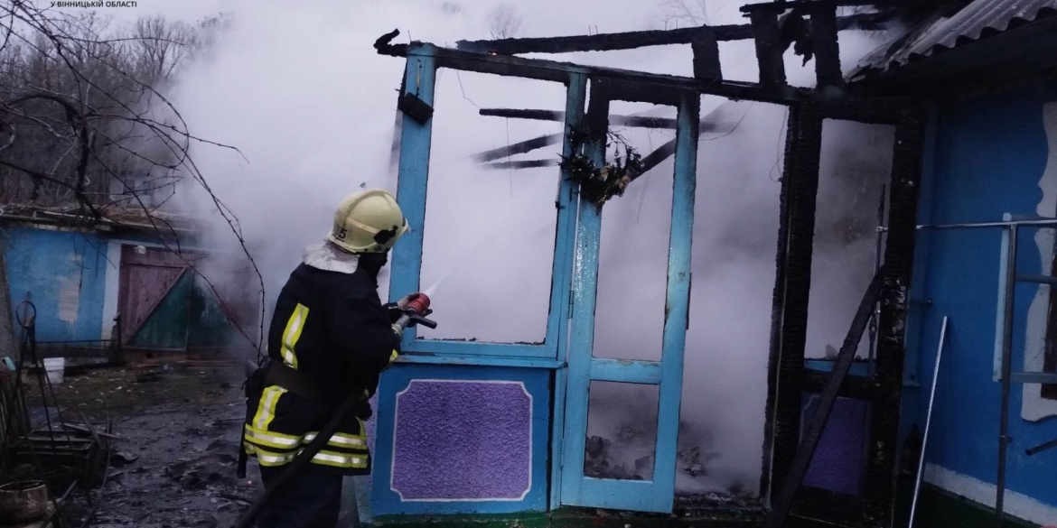 На Вінниччині за добу сталося сім пожеж - вогонь забрав життя людей