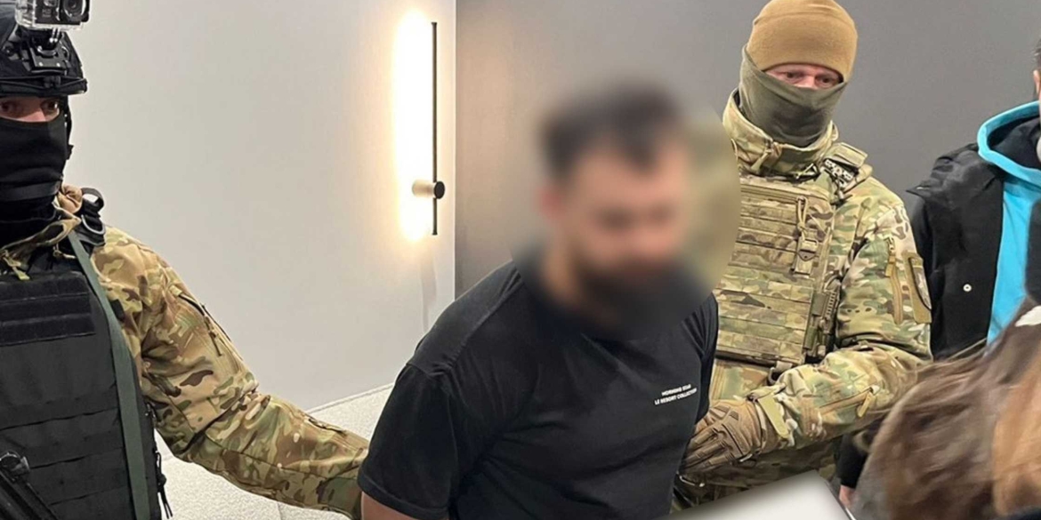 На Вінниччині “антикорупціонер” брав гроші за допомогу в ухиленні від служби