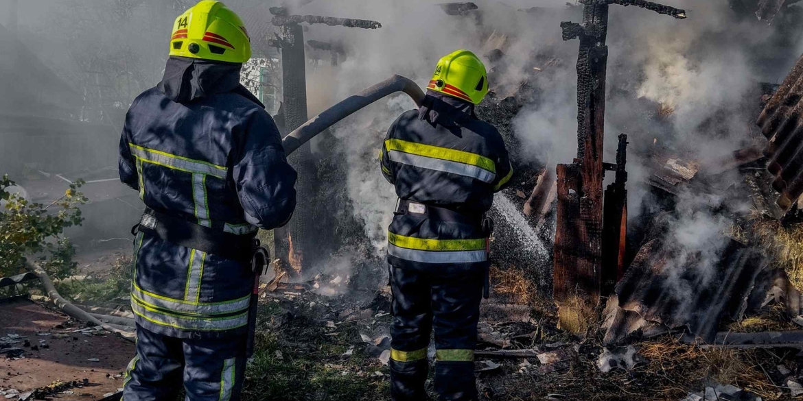 На Вінниччині горіла зерносушарка, адміністративна будівля та приватний сінник На Вінниччині горіла зерносушарка, адміністративна будівля та приватний сінник