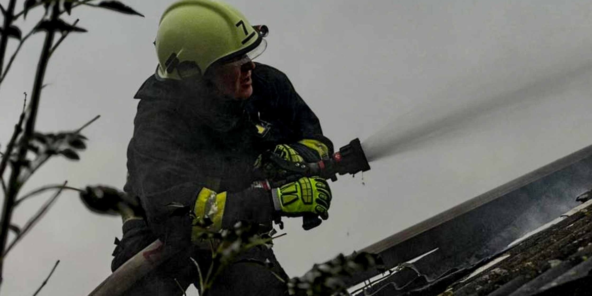 На Вінниччині горіли господарські споруди - рятувальники відреагували оперативно