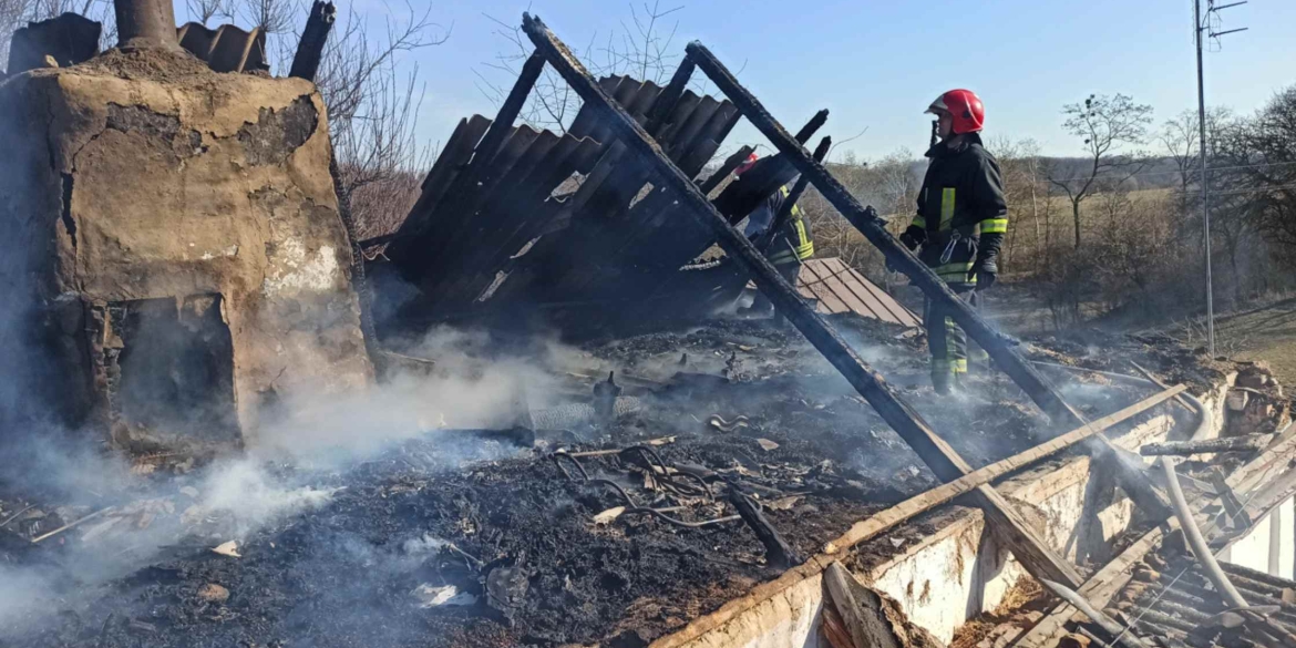 На Вінниччині горіли приватні житлові будинки та господарські споруди