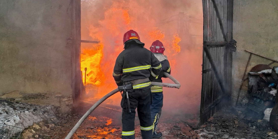 На Вінниччині горів склад, де зберігалось зерно
