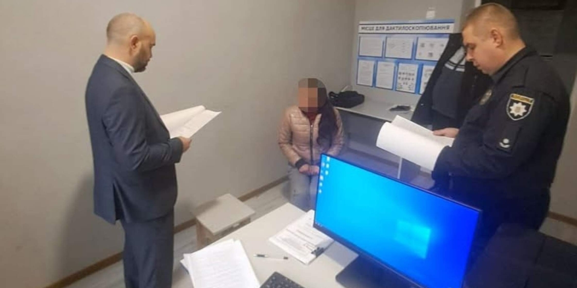 На Вінниччині п'яна жінка накинулась з ножем на 12-річну дитину