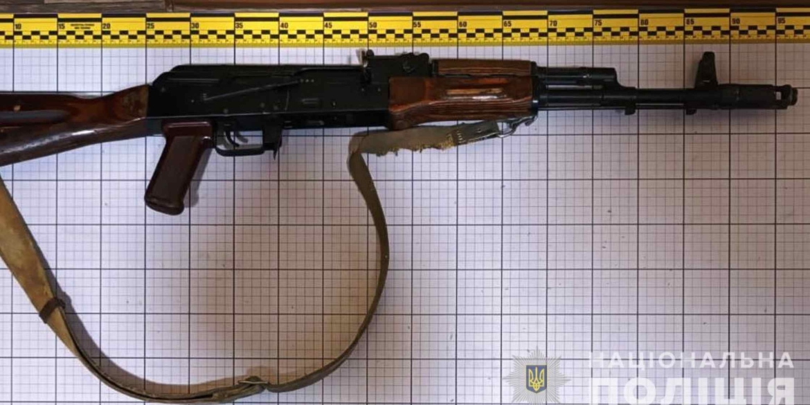 На Вінниччині поліція задекларувала 86 знайдених автоматів, карабінів і пістолетів