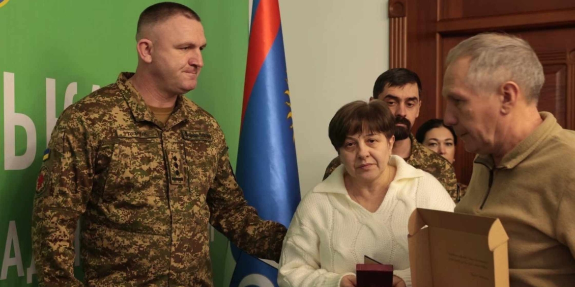 На Вінниччині родинам полеглих захисників вручили державні нагороди (посмертно)