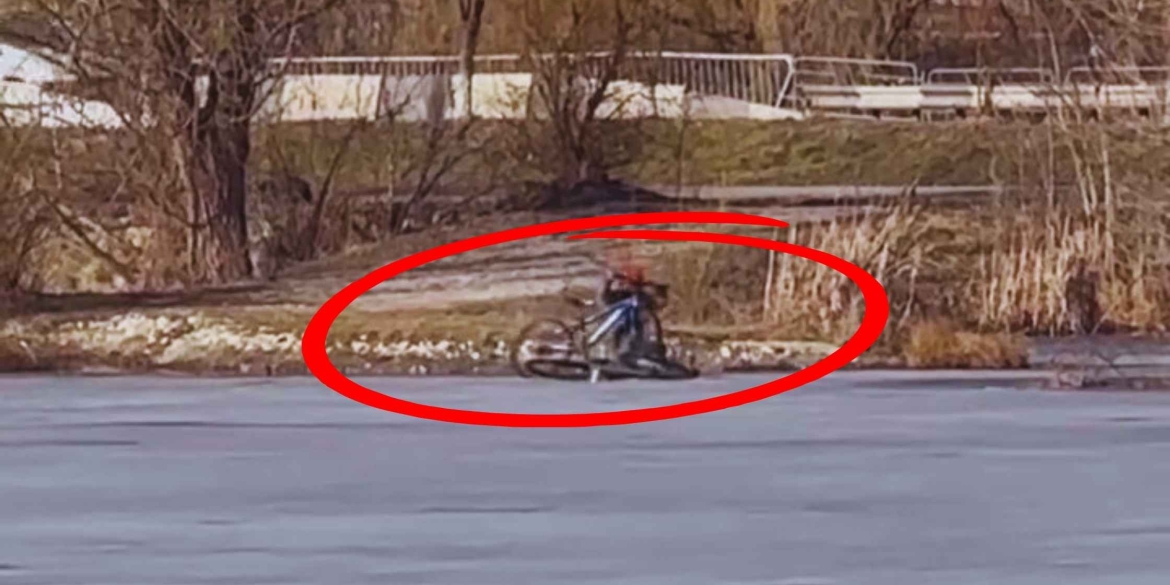 На Вінниччині серед білого дня діти з велосипедами провалились під кригу