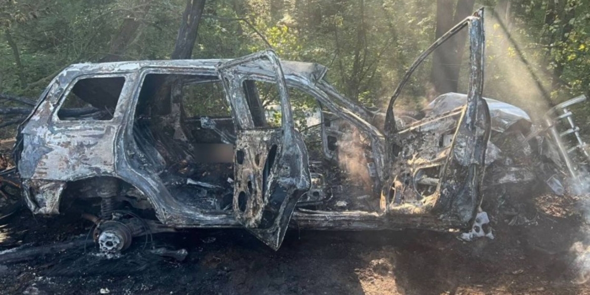 На Вінниччині у ДТП вщент згорів автомобіль - водій загинув, пасажир у лікарні