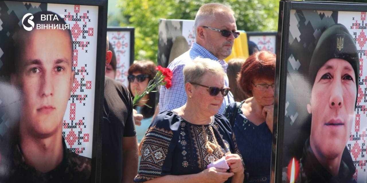 На Вінниччині відкрили ще одну Алею Слави — вшанували пам'ять 84 захисників Вороновицької громади