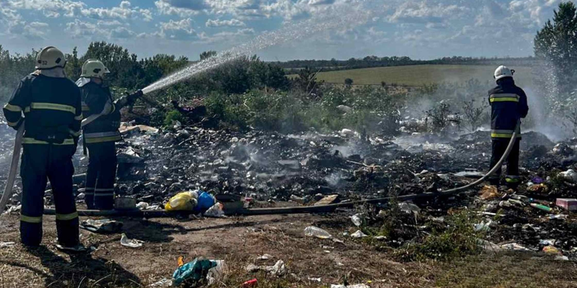На Вінниччині вогонь обпалив за добу понад два гектари землі