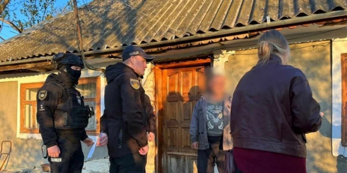 На Вінниччині викрили серійного розповсюджувача дитячого порно підозрюваного взяли під варту