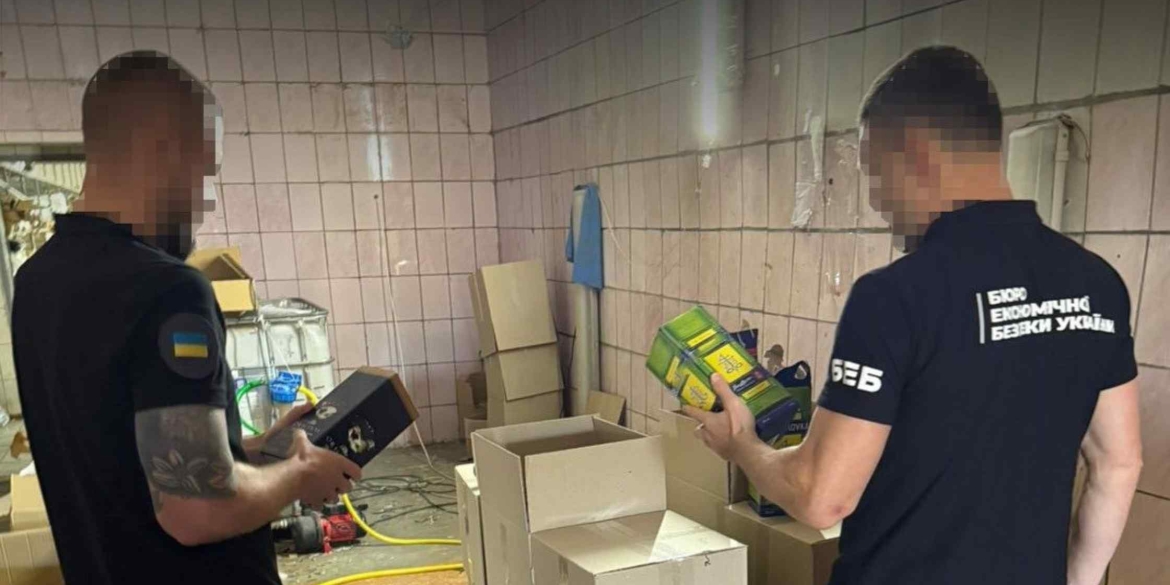 На Вінниччині й ряді інших областей тривають обшуки на підпільних виробництвах фальсифікату