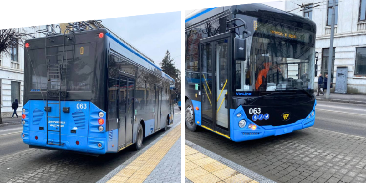 На вулиці Вінниці виїхали два нових тролейбуси «VinLine»