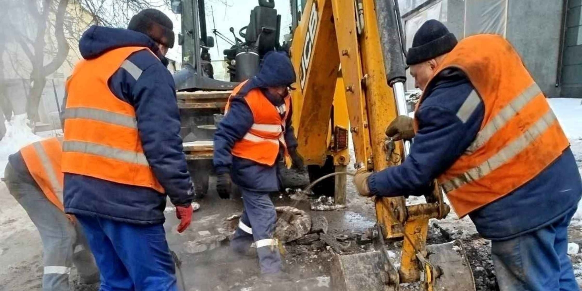 На вихідних у Вінниці відновили подачу тепла у сім будинків