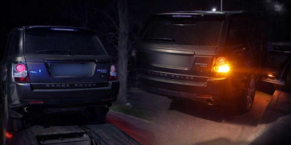 На виїзді з Вінниці патрульні зупинили елітний позашляховик і вилучили у водія “білий порошок”