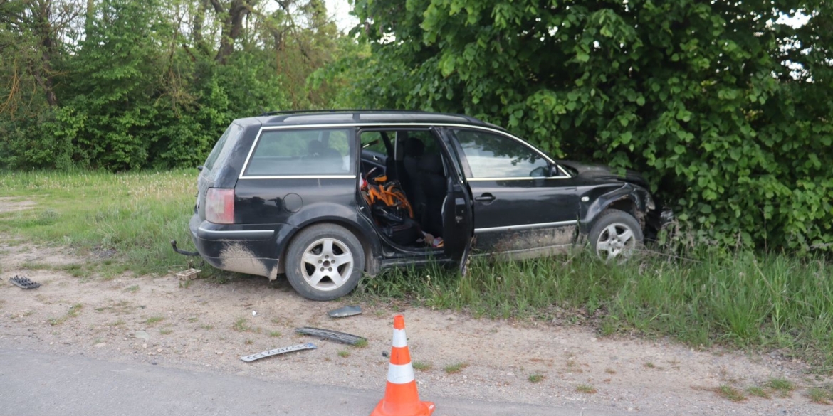 На Жмеринщині зіткнулись два легковики - постраждала жінка та двоє діток