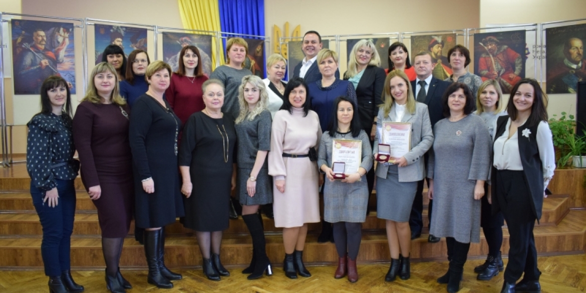 Вінницька академія безперервної освіти отримала золоту медаль за участь у Міжнародних виставках