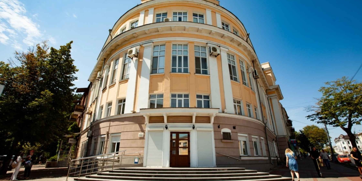 Найбільша бібліотека Вінниці оголосила конкурс зі створення свого логотипа