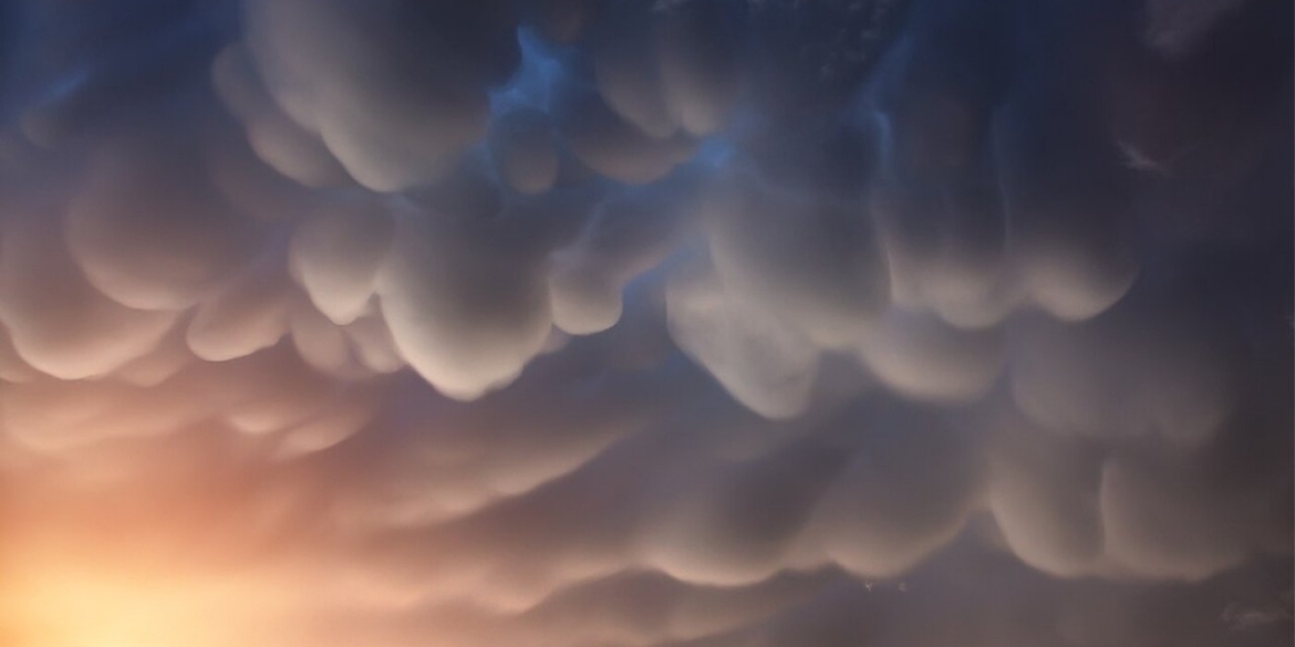 Небо провисло вінничан вразило рідкісне явище, яке буває раз на кілька років