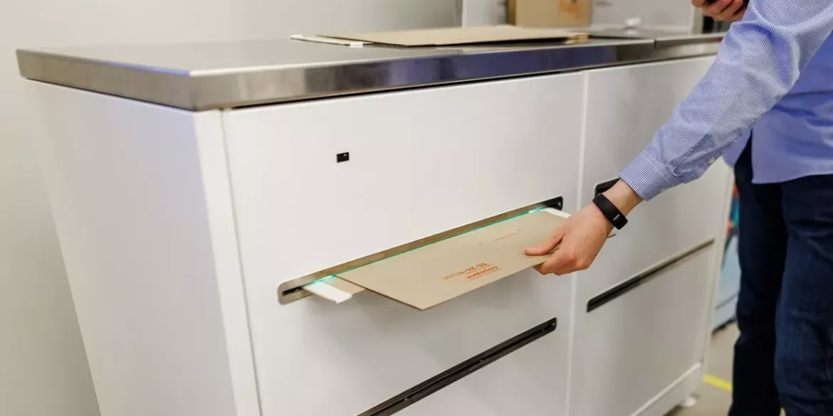 «Нова пошта» запустить інноваційну послугу - кробкомати