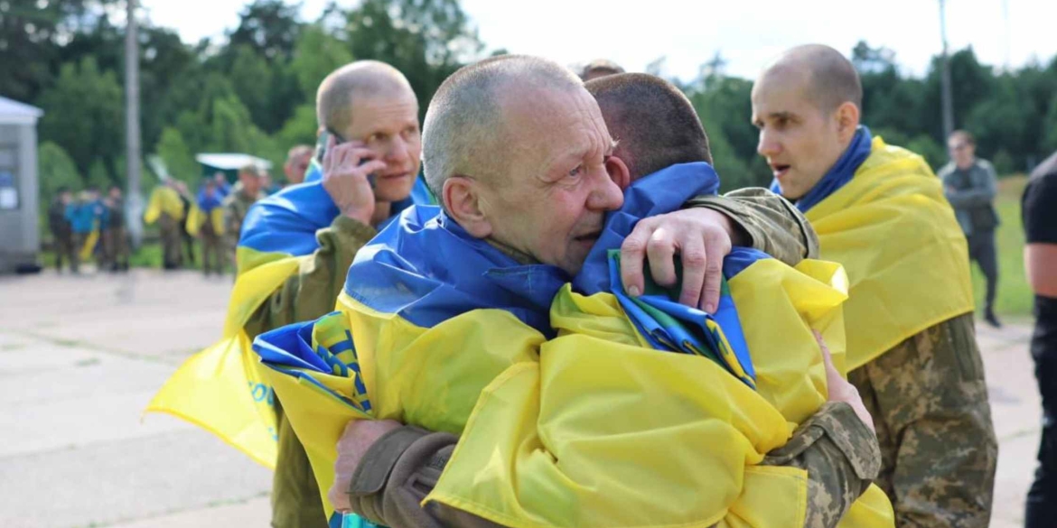 Новий обмін полоненими Україна повернула ще одну групу захисників