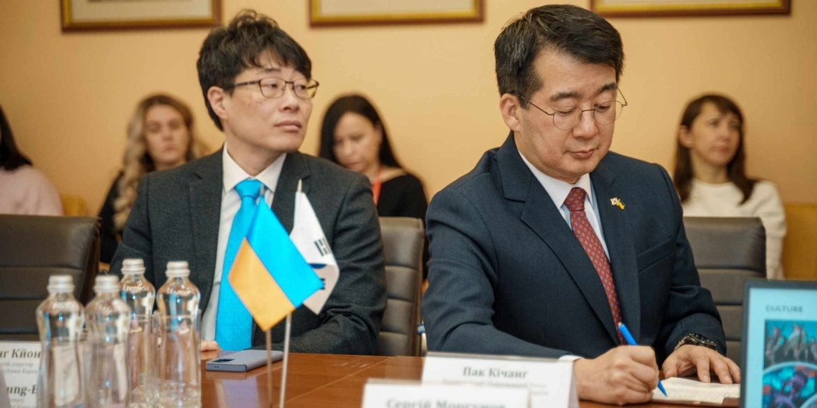 Обговорили повоєнний розвиток і співпрацю у Вінницю завітав Посол Республіки Корея Пак Кічанг