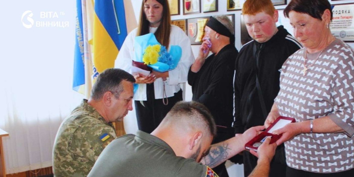 Ордени «За мужність» та медалі передали сім’ям захисників із Калинівщини