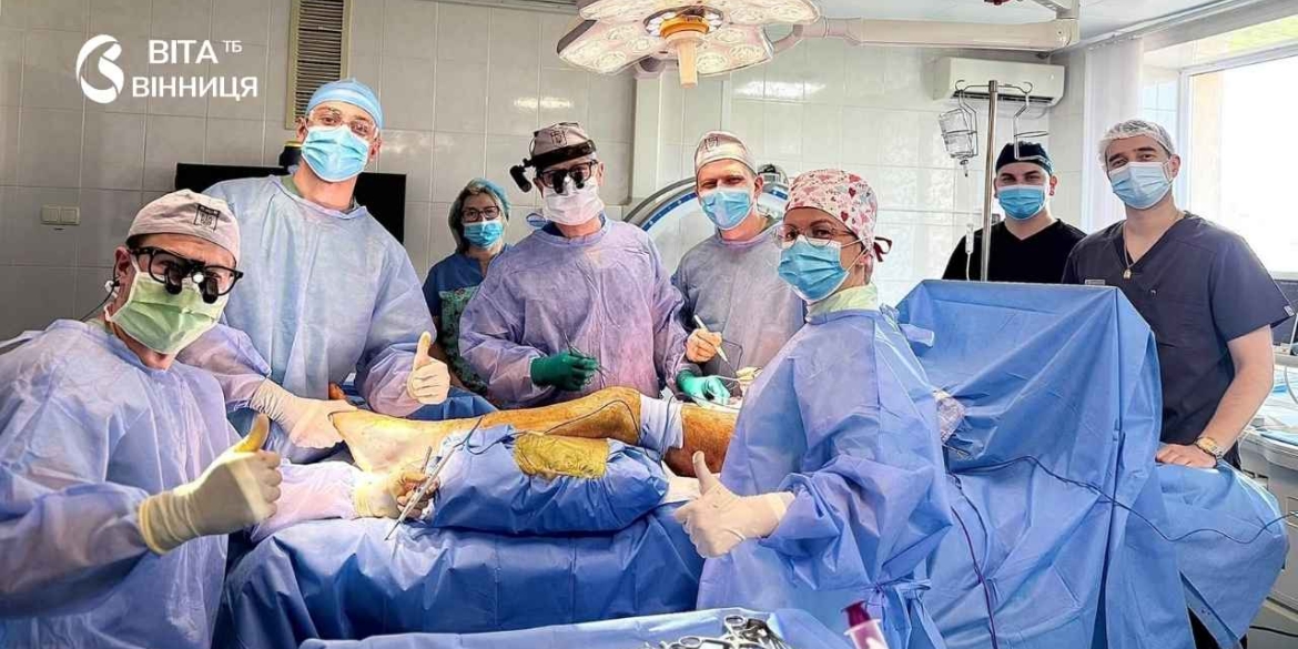 Ортопластика замість ампутації як американські хірурги рятують поранених у вінницькій лікарні