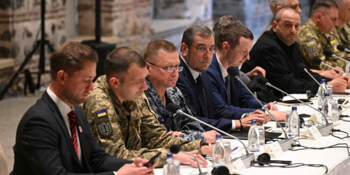 Переговори в Стамбулі про що домовились сторони й заяви Володимира Зеленського