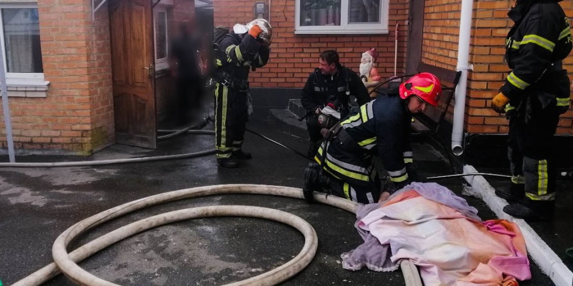 Під час пожежі в будинку у Вінницьких Хуторах загинула літня жінка